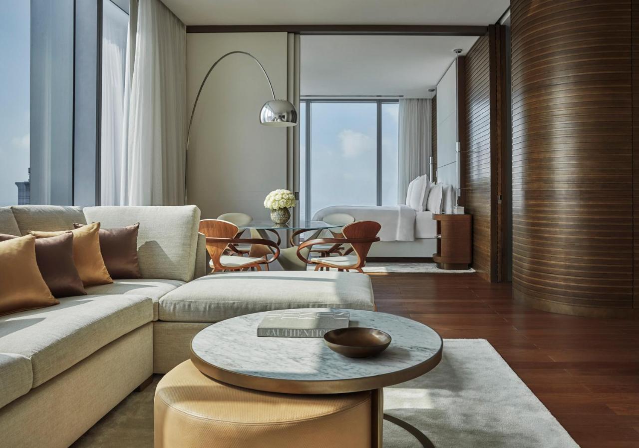 Hotel Four Seasons At Comcast Center 5*